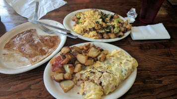 Tuskawilla Breakfast Club food