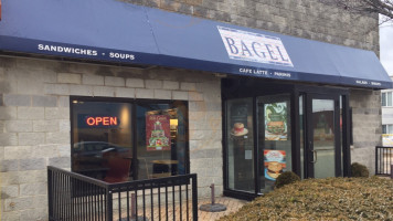 Great American Bagel Inc outside