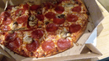 Domino's Pizza food