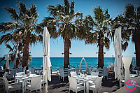 Maui Restaraunt Mojacar, Almeria inside