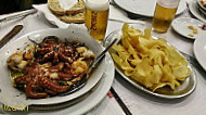 Cervejaria Palácio food