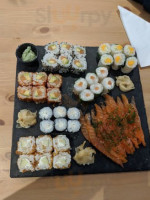 Brid'sushi food