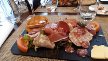 Les Halles De L'aveyron food