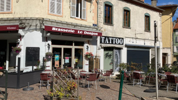 Brasserie Le Donjon inside