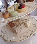 Luton Hoo Afternoon Tea food