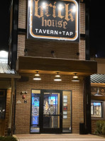 Brick House Tavern Tap food