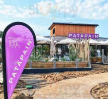 Patàpain outside