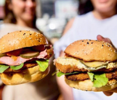 EL Club de la Milanesa food