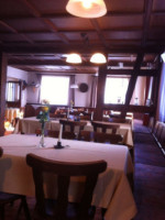 Zur Postkutsche Gasthaus inside