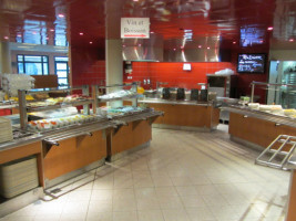 Le Schonvy Cafeteria food