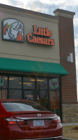 Little Caesars Pizza outside