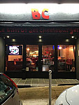 Le Bistrot des Cheeseburgers inside