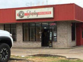 Shipley Do-nuts outside