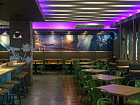 Taco Bell inside