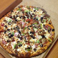 Domino's Pizza food