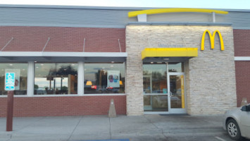 Mcdonald's outside