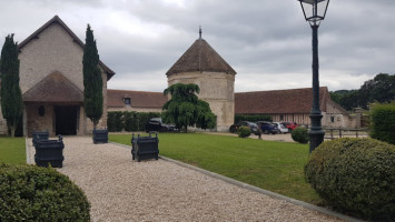 La Ferme De La Haute Crémonville food