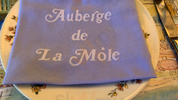 Auberge De La Mole outside