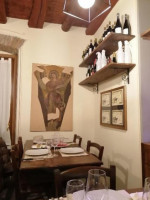 Vineria Ricchi food