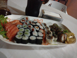 Sushi E Pizzaria Na Morada food