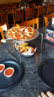 Shakey's Pizza Parlor food