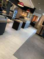 La Croissanterie Autogrill Centre De La France Farges Allichamps A71 food