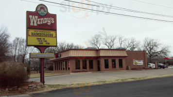 Wendy's outside