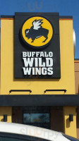 Buffalo Wild Wings outside