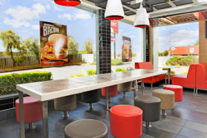 Kfc Lithgow inside