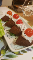 Zaytoon food