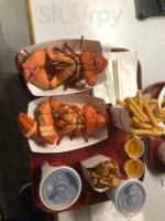 Brown's Seabrook Lobster Pound food