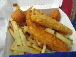 Long John Silver's inside