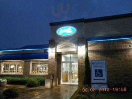 Culver's inside