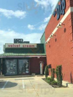 Velvet Cream The Dip outside