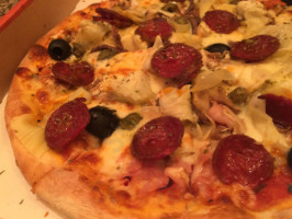 Pizza Delambre food