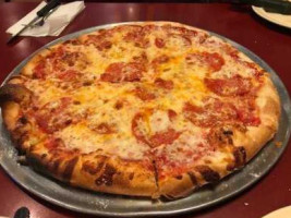 Graziano's Pizza food