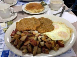 Overstuffed Skillets Sandwiches food