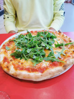 Azzurro Pizza food