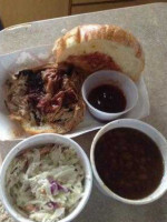 Ct's Roadside Bbq food