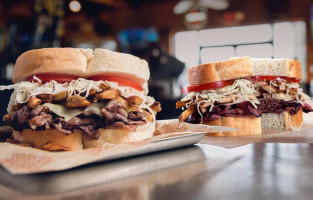 Primanti Brothers Pizza Grill food