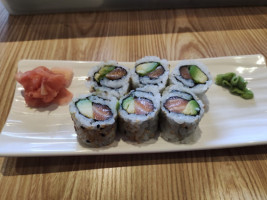 Pretty Sushi food