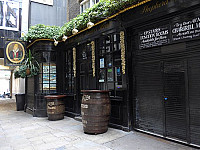 Old Doctor Butler's Head outside