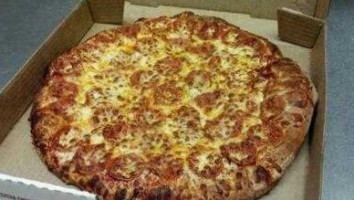 Buck's Pizza food