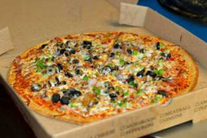 Pepperoni Express Pizzeria food