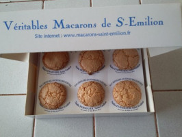 Fabrique de Macarons food