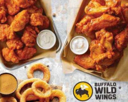 Buffalo Wild Wings food