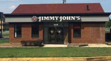 Jimmy John's outside