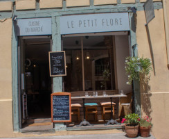 Le Petit Flore food