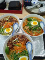 Si Aku Ramen food