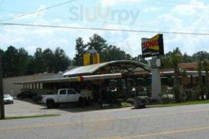 Sonic Drive-in outside